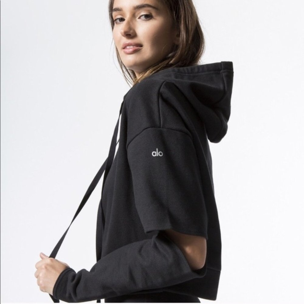 ALO Yoga Peak Long Sleeve Off The Grid Crop Hoodie